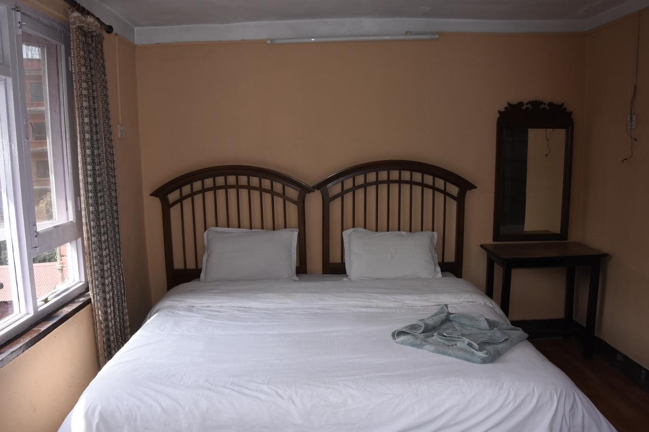 Beehive Hostel Kathmandu Exterior photo